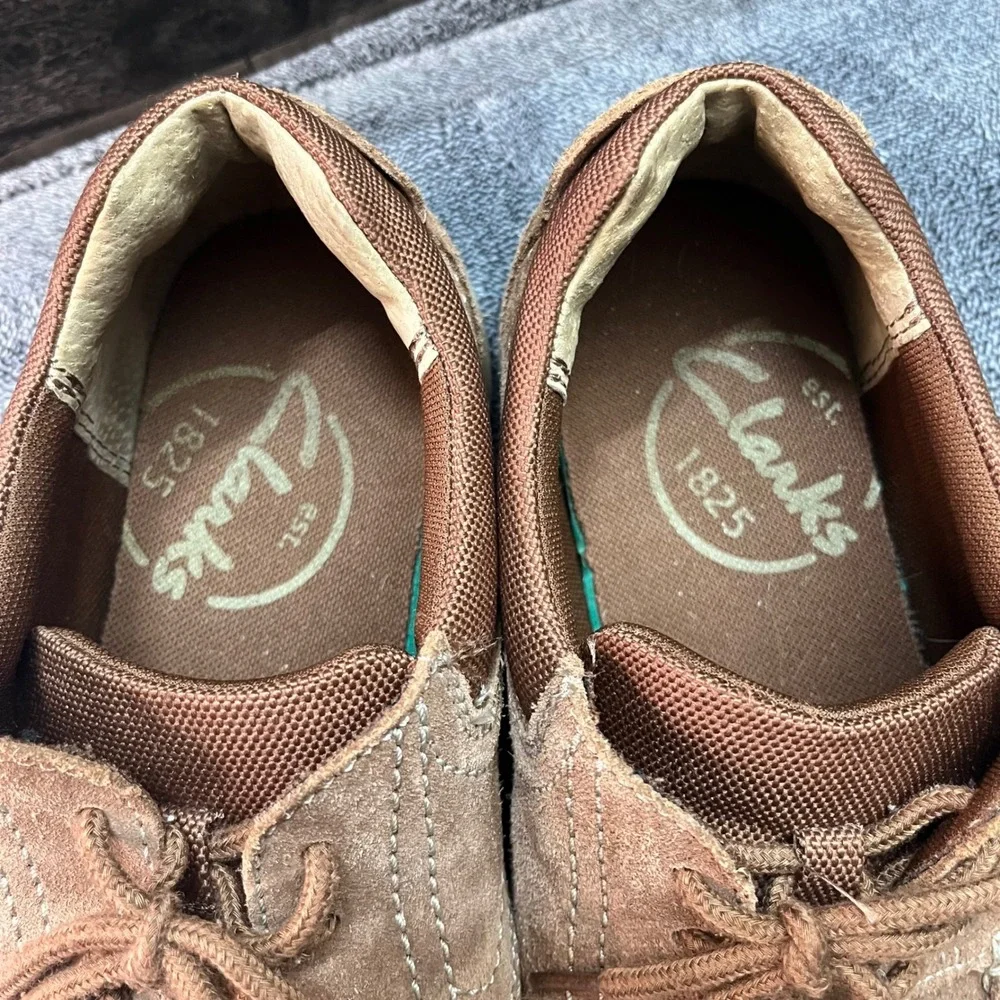 Clarks  Mens Tan Suede Canvas Boat Shoes Moc Toe Loafers Size 8.5 M Preppy